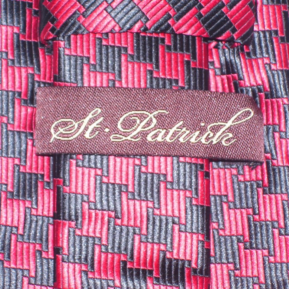 St. Patrick Red Navy Neck Tie & Socks Box 5 Set - Picture 3 of 8